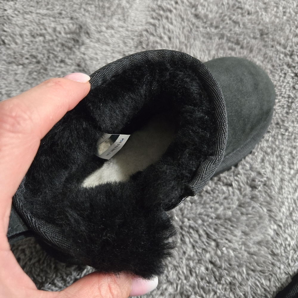 New UGG Kid's Classic Ultra Mini Bootie Little Kids Size 12 W/side Zipper - Picture 6 of 10